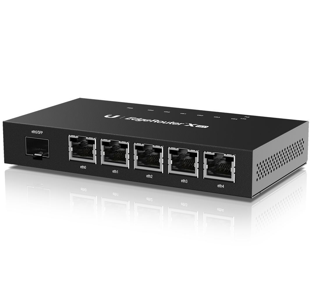 Ubiquiti EdgeRouter X, 5-portar, SFP, Gigabit, Passiv PoE, svart"