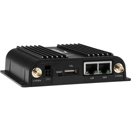Cradlepoint COR IBR900LP6 4G LTE Cat 6 Router WiFi