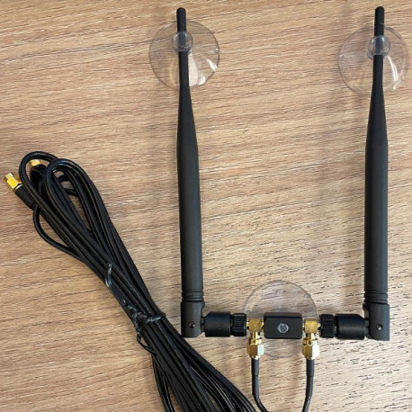 Gecko MIMO-antenn för montering mot glasruta, SMA-Hane