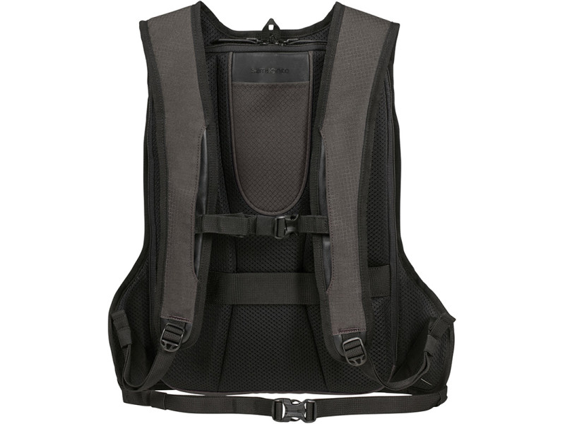 Samsonite Hull Backpack Sleeve 15.6 tum Black hos Loh Electronics AB