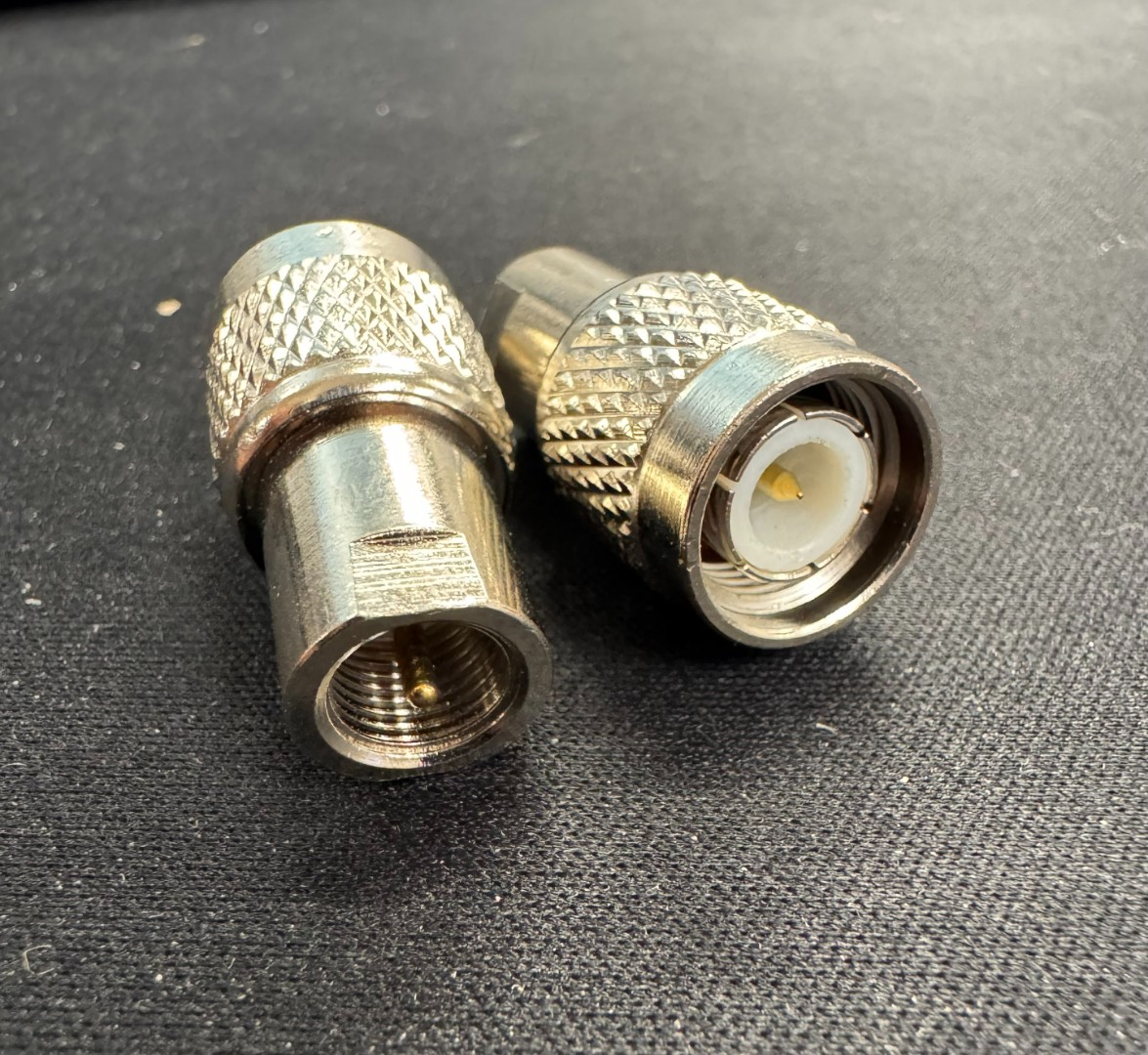 Adapter FME male to TNC male