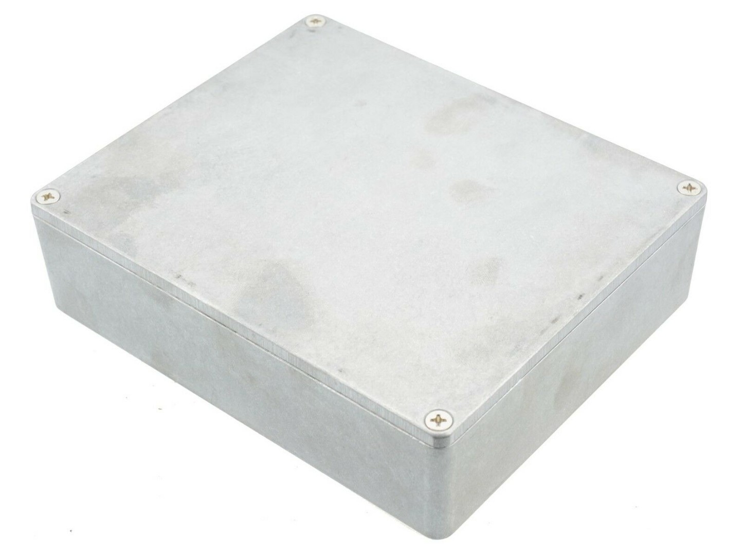 Metal box for installing a speed regulator 121x145x56