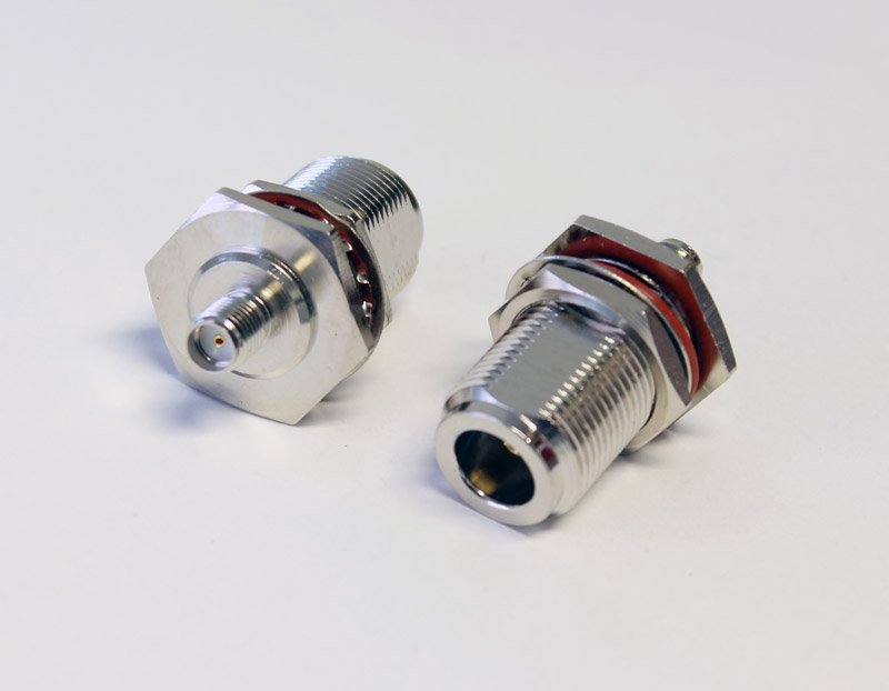 Adapter SMA female to N female for mounting, O-ring